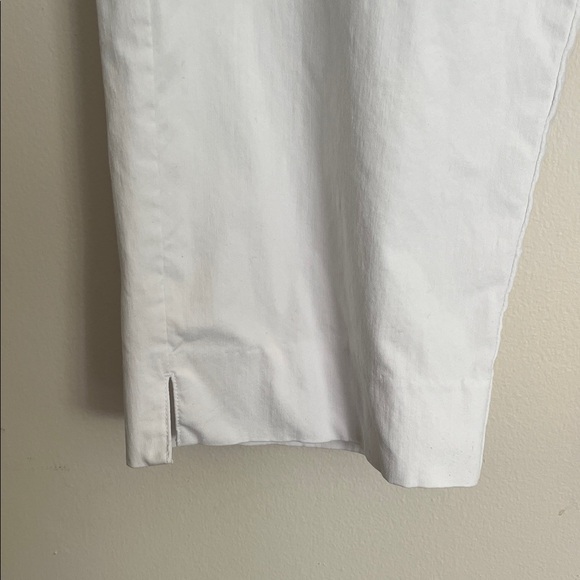 Ruby Rd. White Cropped Pants - Picture 4 of 6